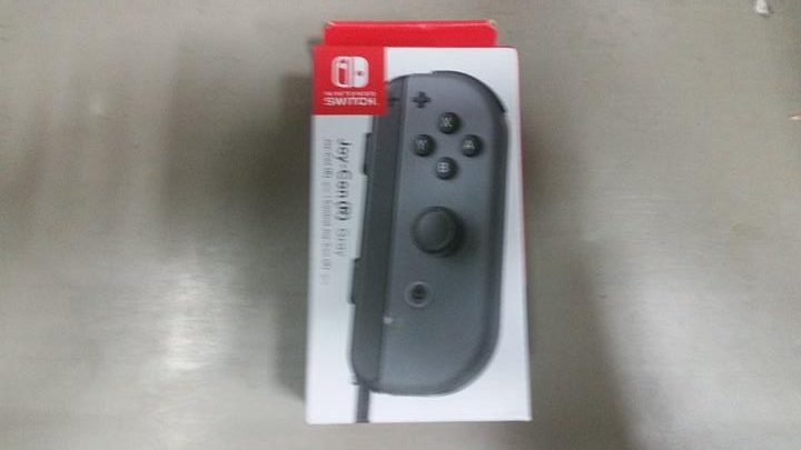 Switch accessories Joy Con R front